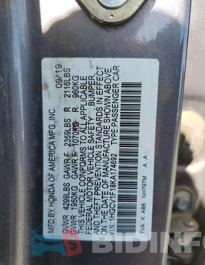 1HGCV1F18KA174692 Photo# 12