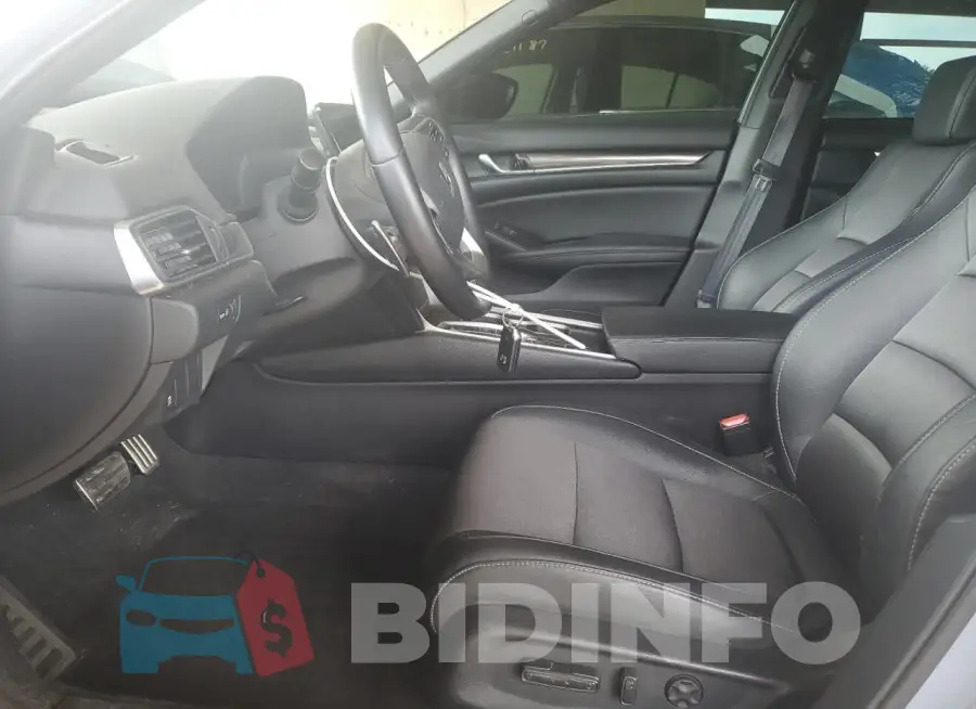 1HGCV2F39MA006411 Photo# 7