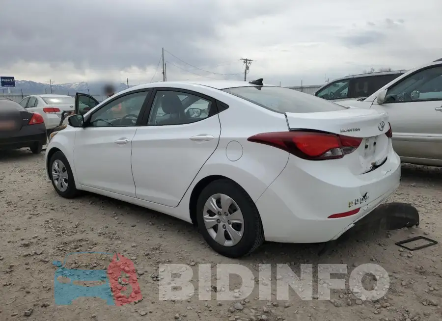5NPDH4AE3GH682588 Photo# 2