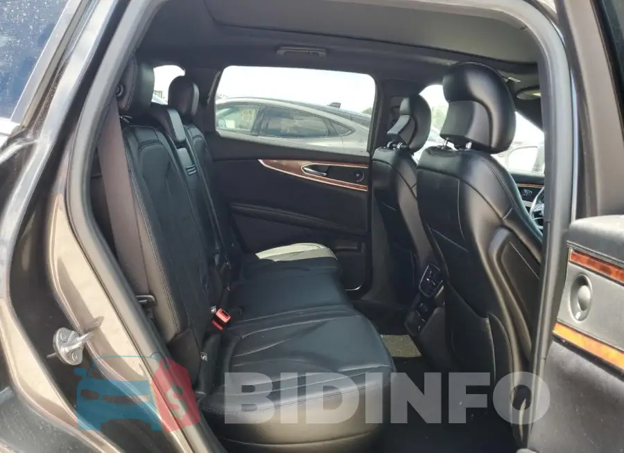 2LMPJ6L9XKBL51296 Photo# 11