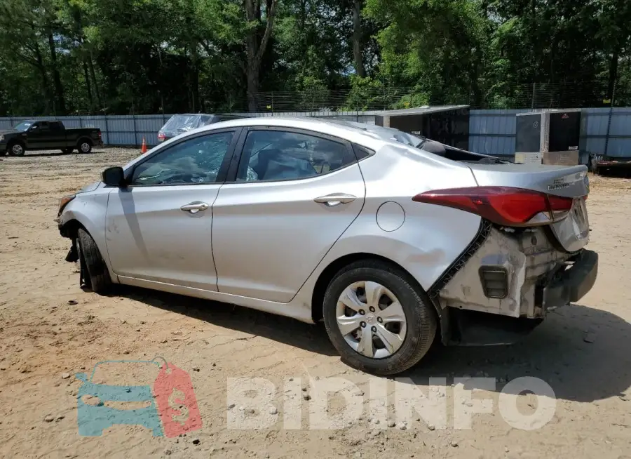 KMHDH4AE8GU481223 Photo# 2