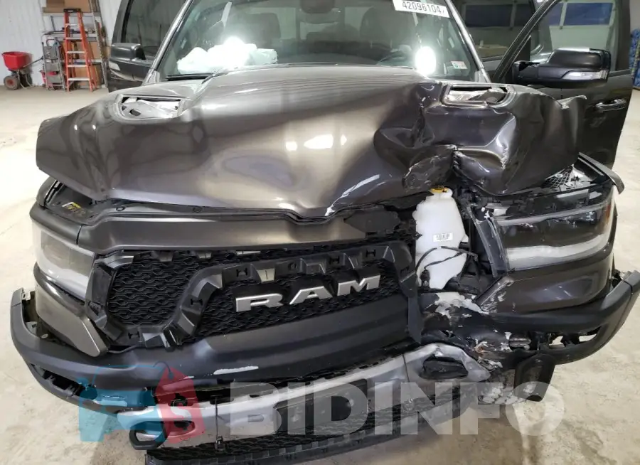 1C6SRFLT4KN874338 Photo# 11