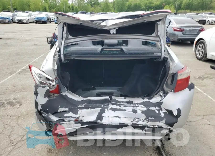 2T1BURHE2GC609088 Photo# 6