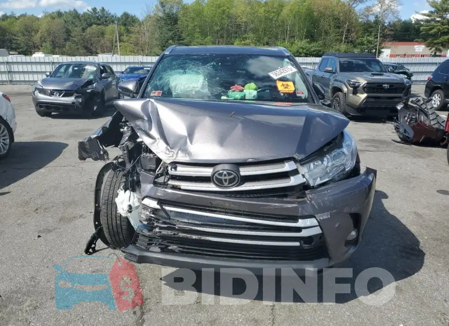 5TDKZRFH2JS528458 Photo# 5