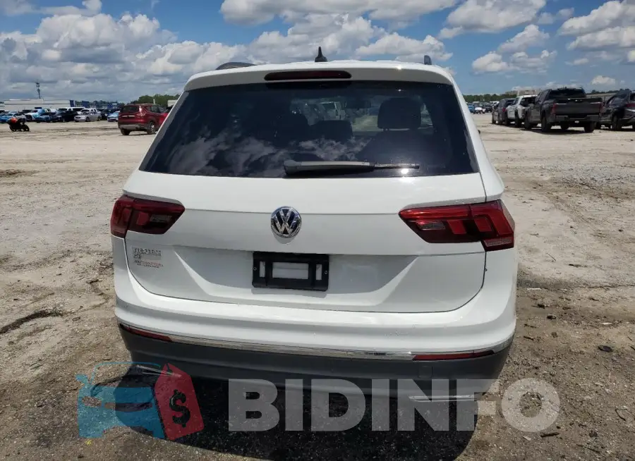 3VV3B7AX4MM000468 Photo# 6