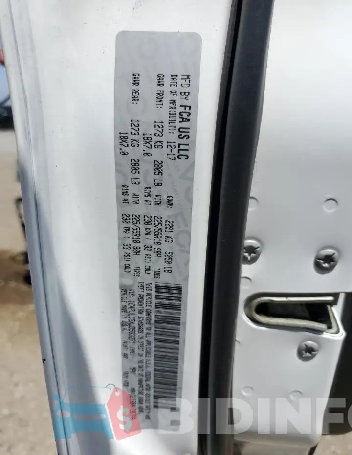 1C4PJLCBXJD563271 Photo# 14