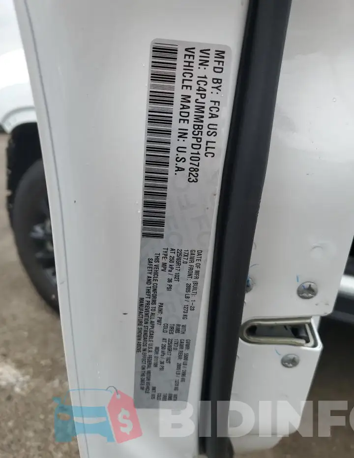 1C4PJMMB5PD107823 Photo# 13