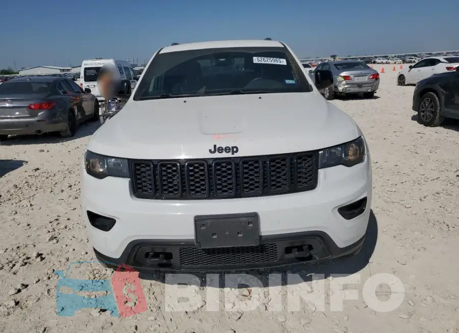 1C4RJEAG8KC572500 Photo# 5