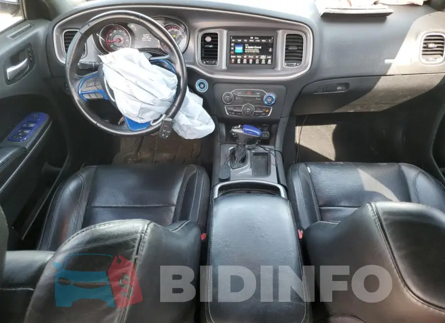 2C3CDXBG5KH696099 Photo# 8