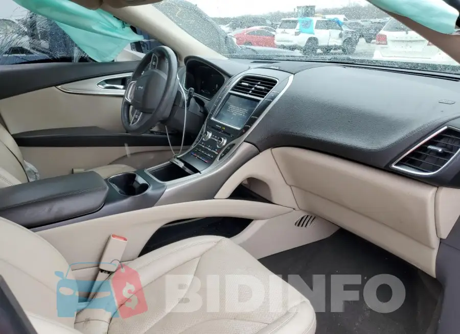 2LMPJ6L96KBL18196 Photo# 8
