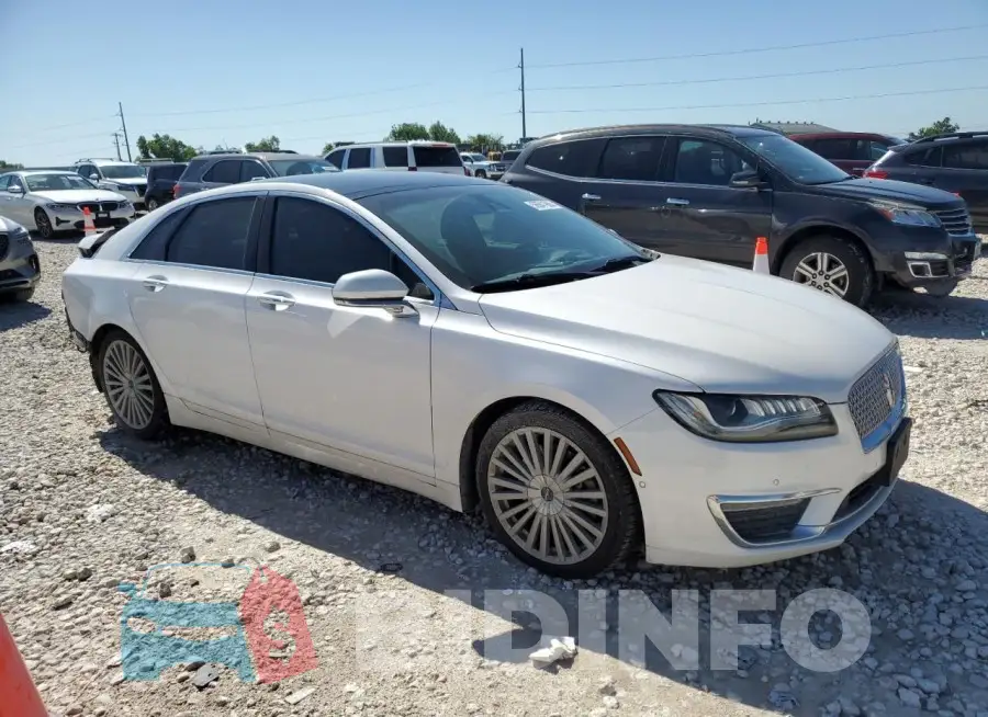 3LN6L5FC1HR635087 Photo# 4