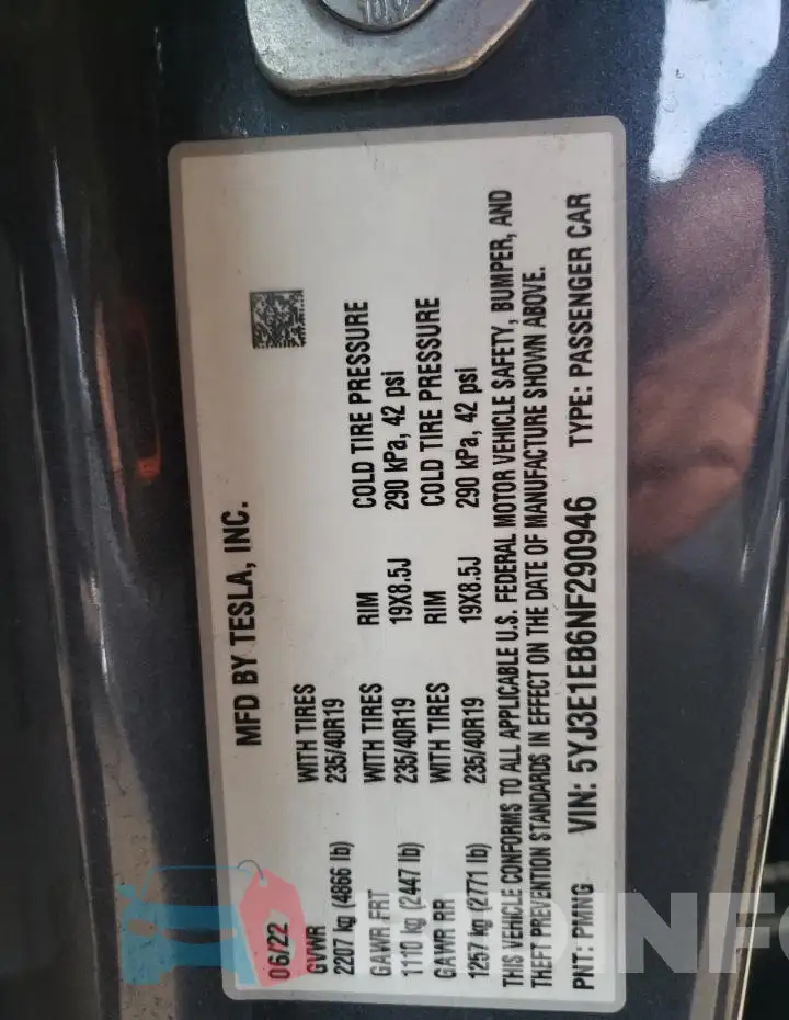 5YJ3E1EB6NF290946 Photo# 12
