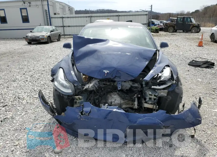 5YJ3E1EB8JF093657 Photo# 5