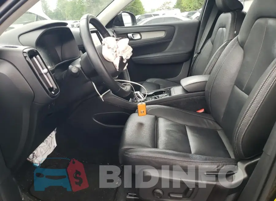 YV4162UL8M2476443 Photo# 7