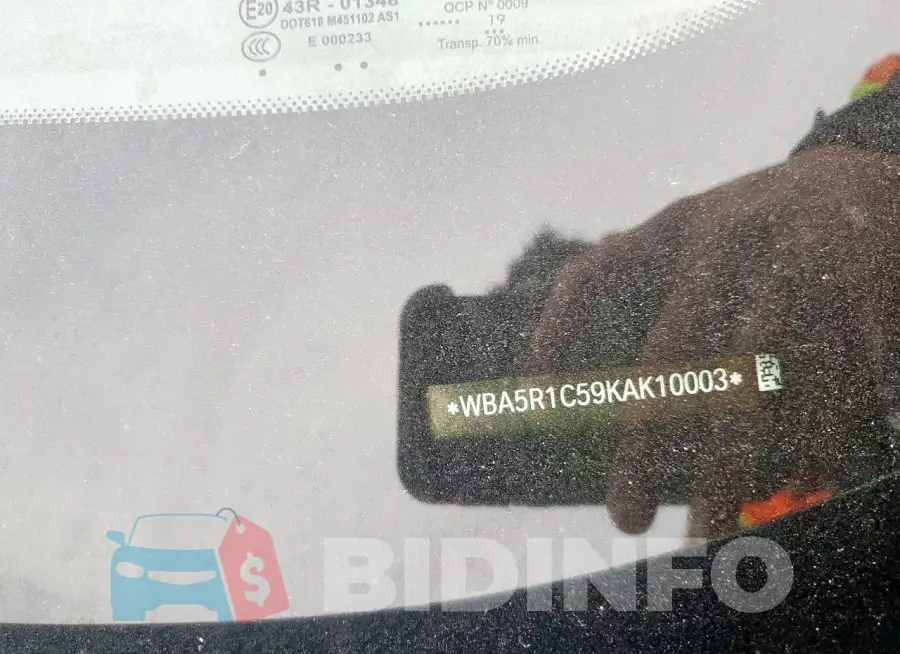 WBA5R1C59KAK10003 Photo# 13