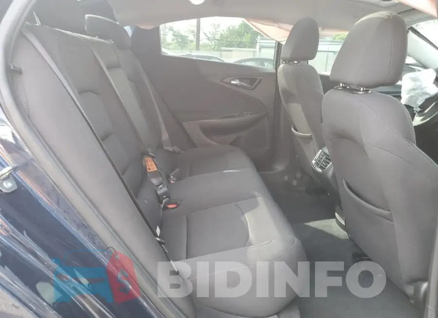 1G1ZD5ST8NF149592 Photo# 10