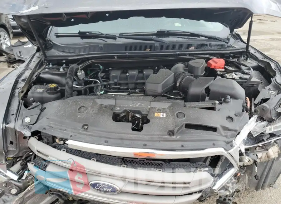 1FAHP2E80JG104897 Photo# 11