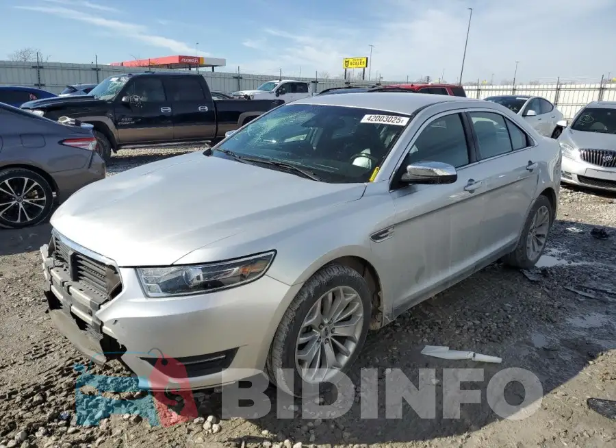 1FAHP2F83JG132773 Photo# 1