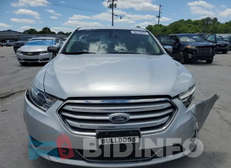 1FAHP2F84JG110345 Photo# 5