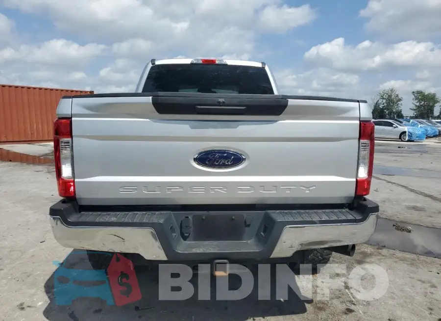 1FT7W2B66JEB16396 Photo# 6
