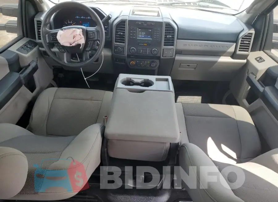 1FT7W2B66JEB16396 Photo# 8