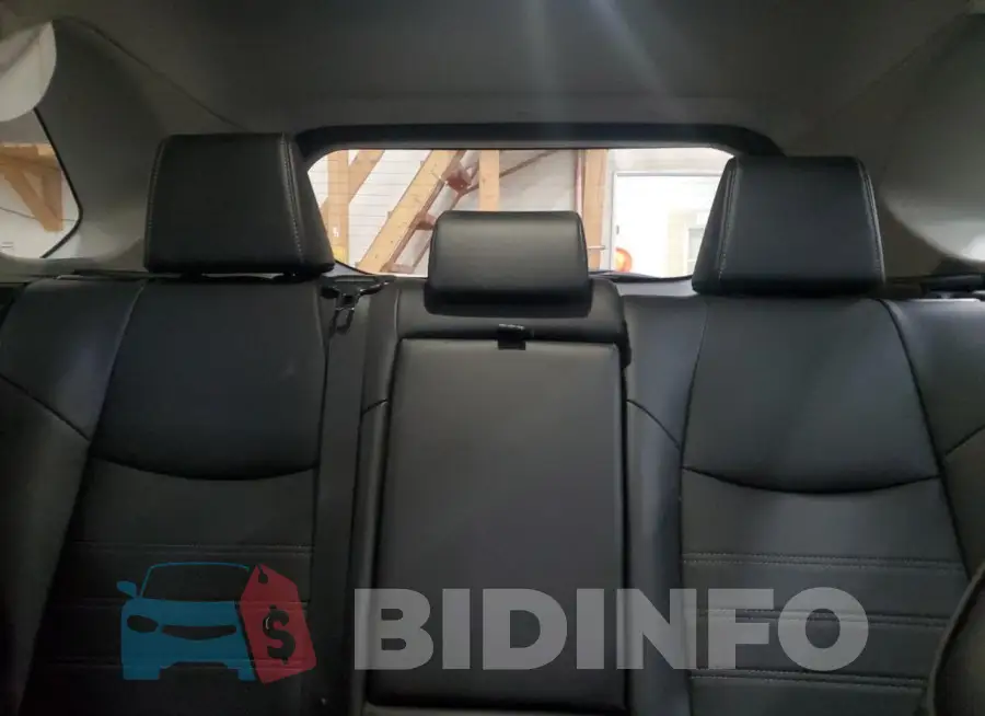2T3A1RFV6SC492588 Photo# 10