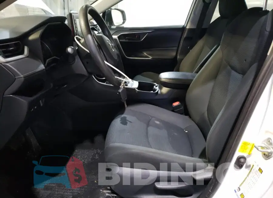 2T3F1RFV8LW110082 Photo# 7