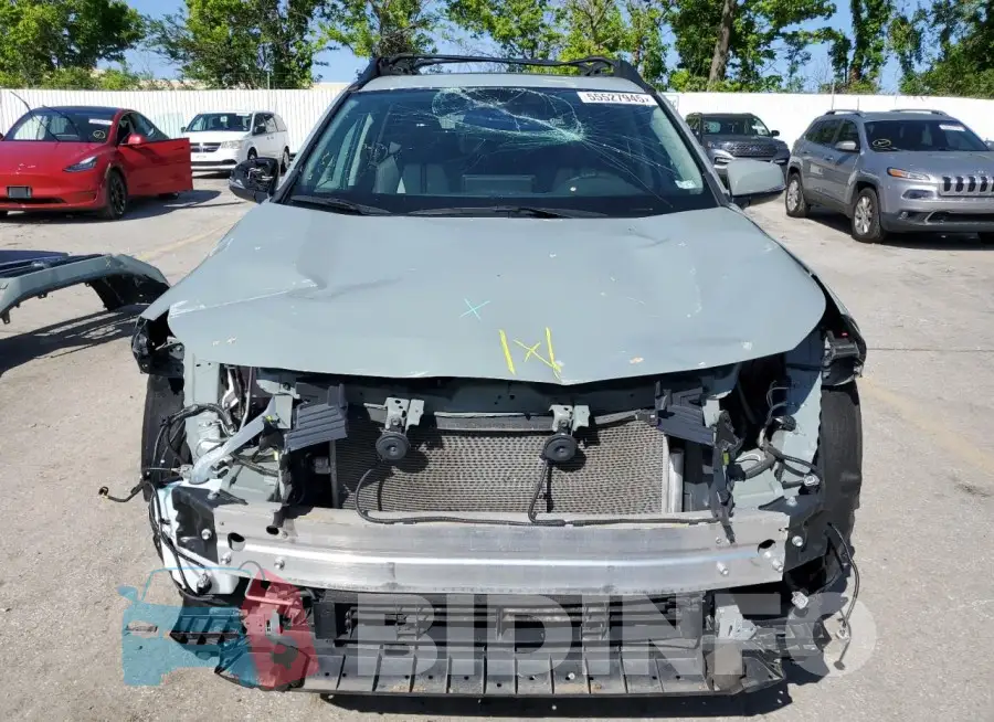 2T3J1RFV8KW003929 Photo# 5