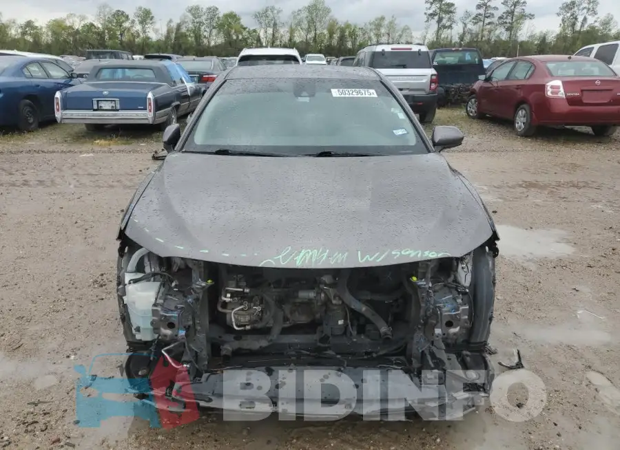 4T1G11AK8LU331838 Photo# 5
