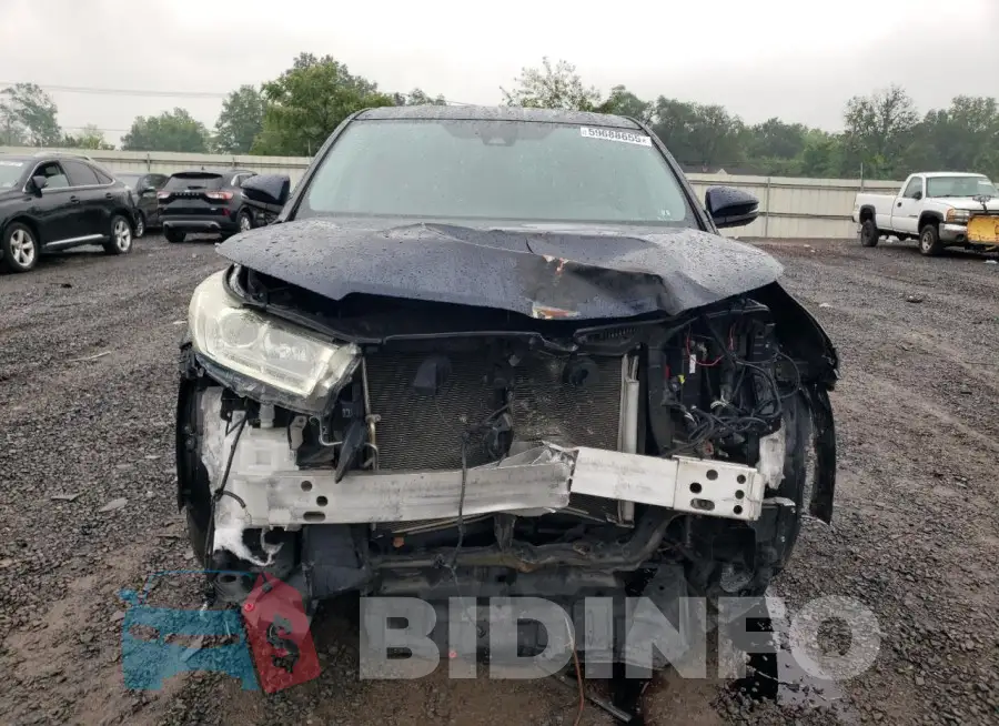 5TDBZRFH7KS972727 Photo# 5