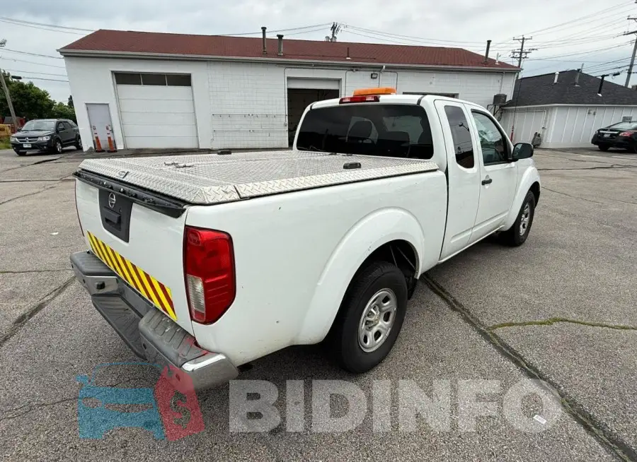 1N6BD0CT8GN 7 854 Photo# 4