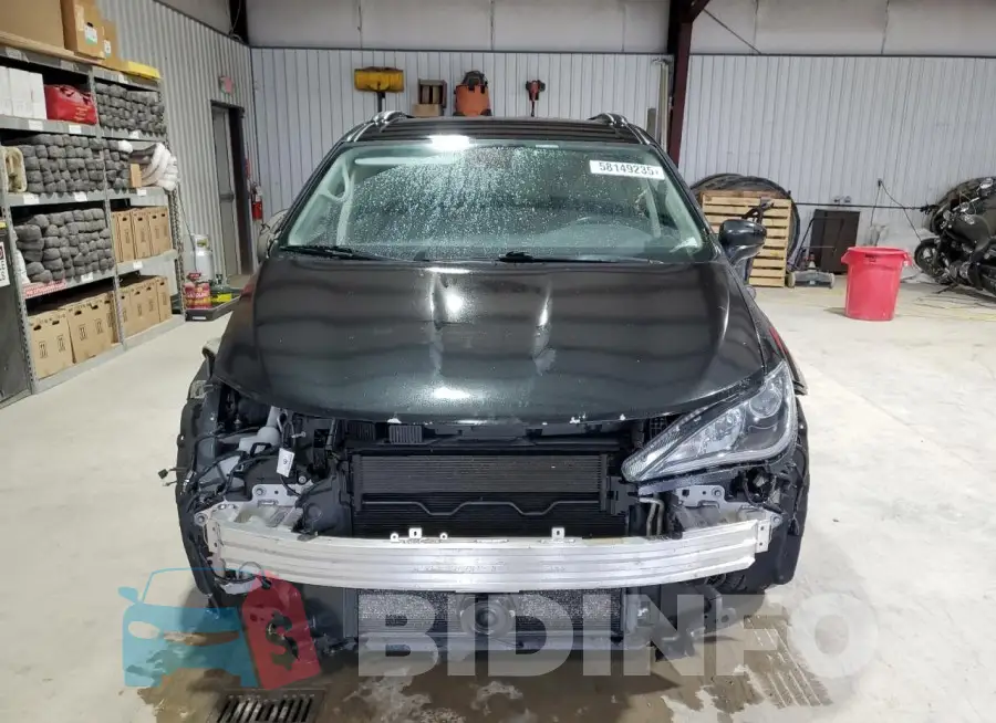 2C4RC1EG7HR577510 Photo# 5