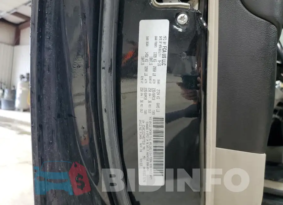 2C4RC1EG7HR577510 Photo# 14