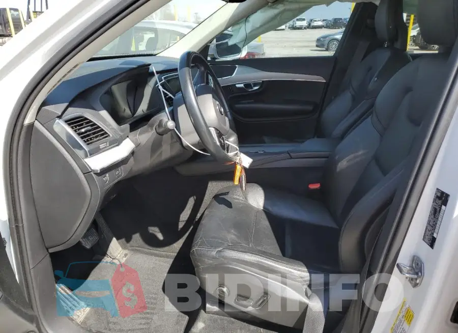 YV4102PK4M1713018 Photo# 7