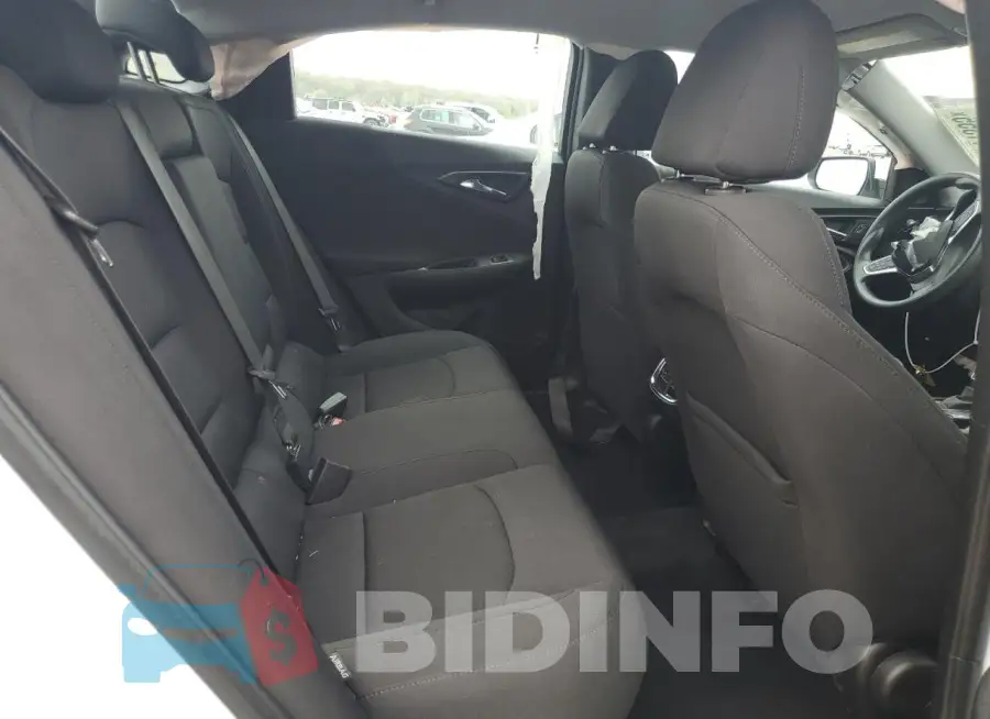 1G1ZD5ST6PF217083 Photo# 10
