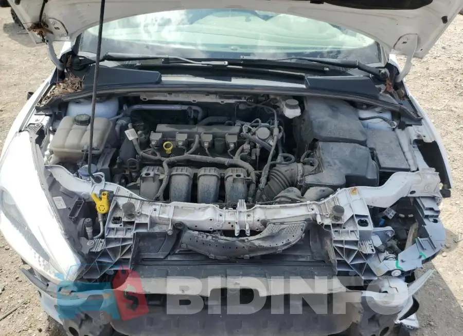 1FADP3E20JL210967 Photo# 11