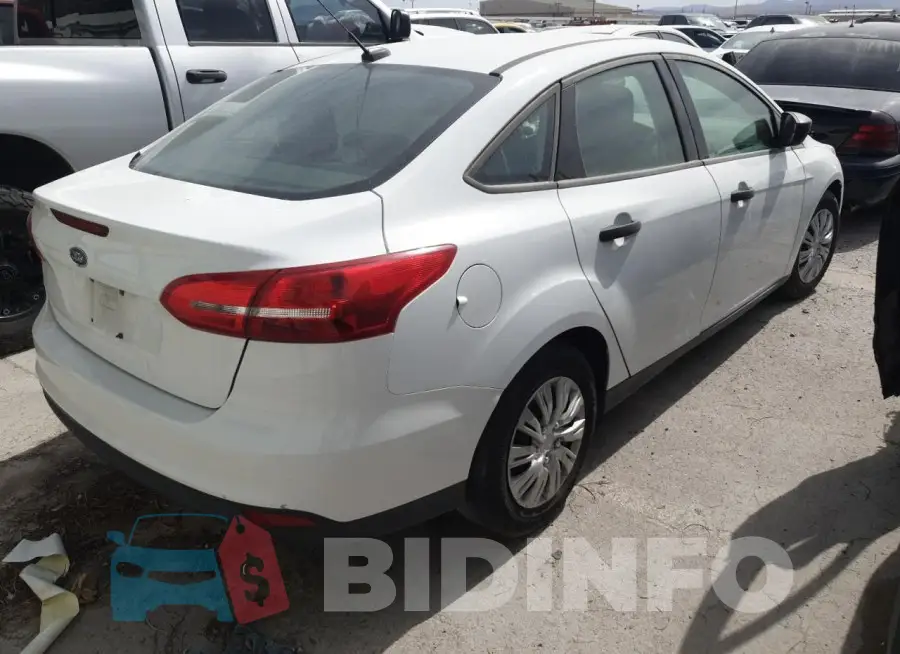 1FADP3E27GL325686 Photo# 3