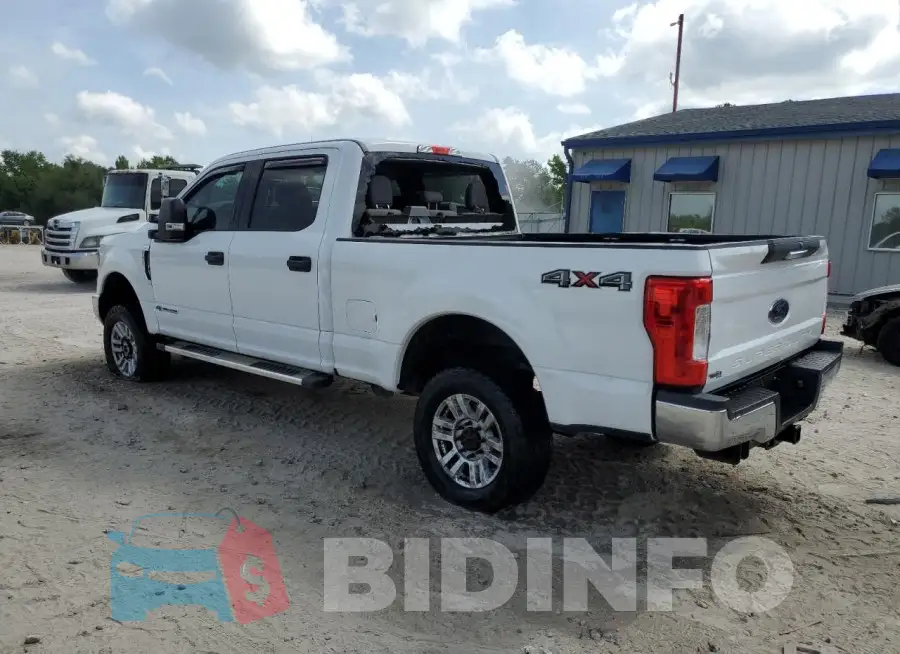 1FT7W2BT6JEB38131 Photo# 2