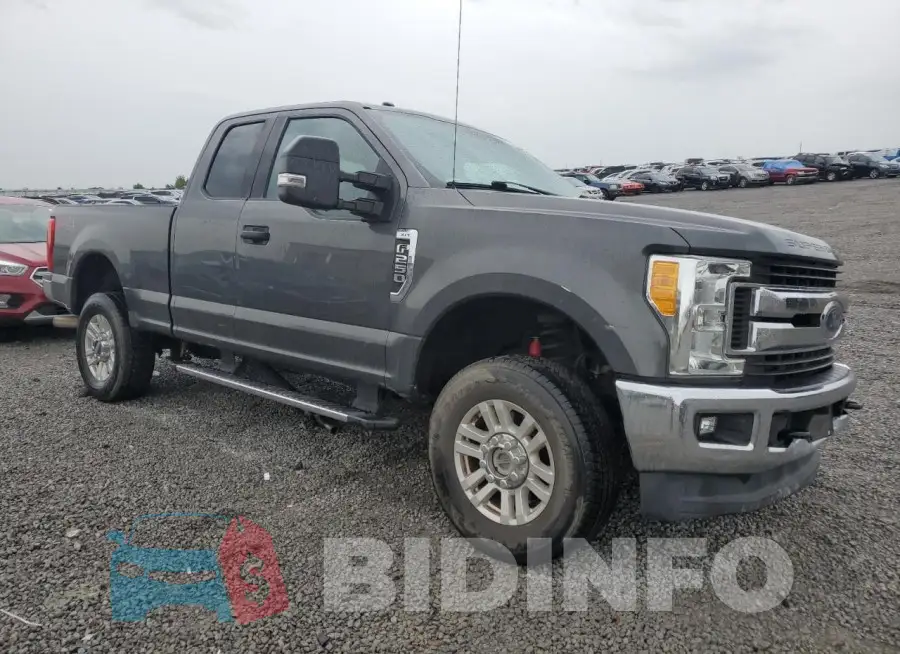 1FT7X2B64HEC84139 Photo# 4