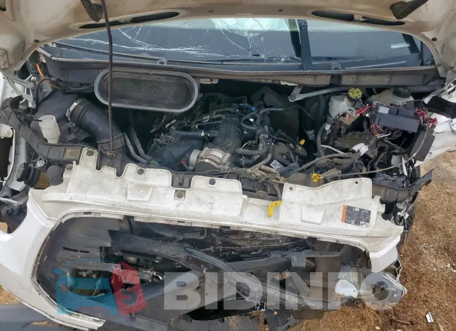 1FTYR2CG6GKB17724 Photo# 12