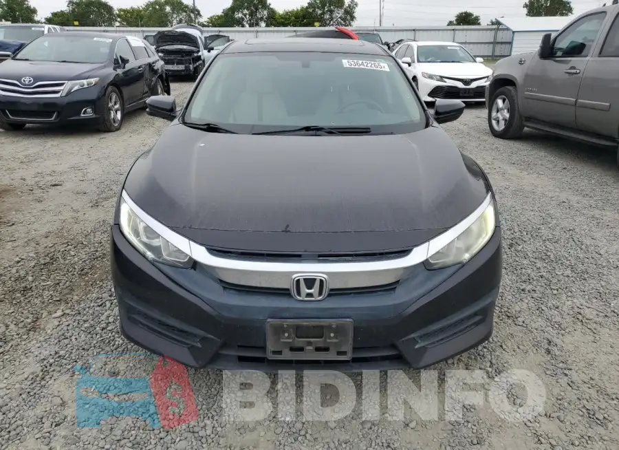 19XFC2F72GE228942 Photo# 5