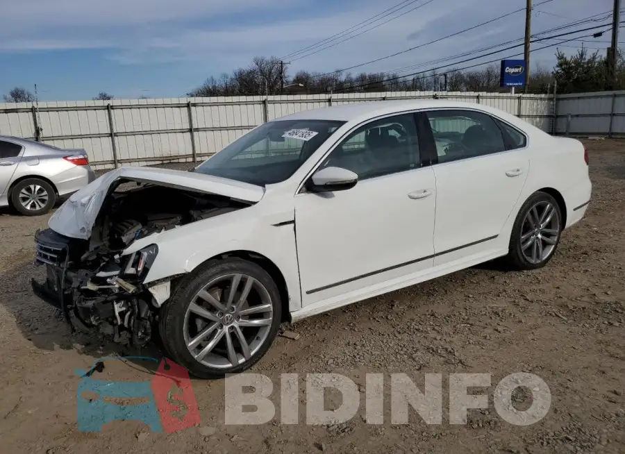 1VWDT7A35HC030631 Photo# 1