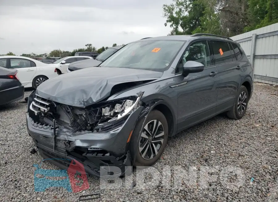 3VVRB7AX5RM229582 Photo# 1