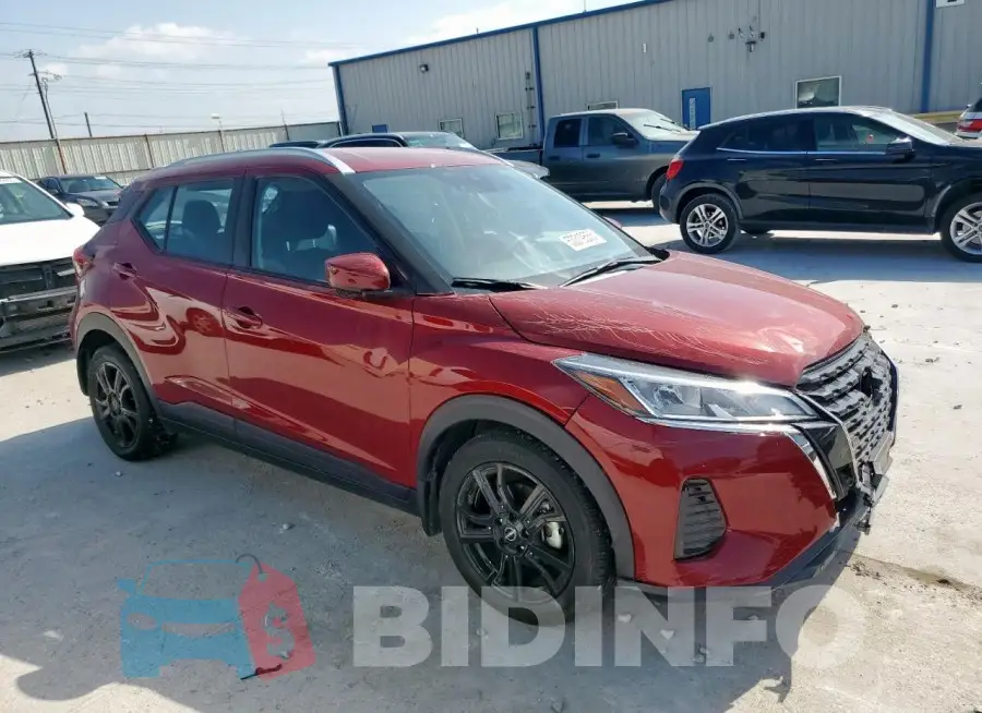 3N1CP5CV4RL483427 Photo# 4