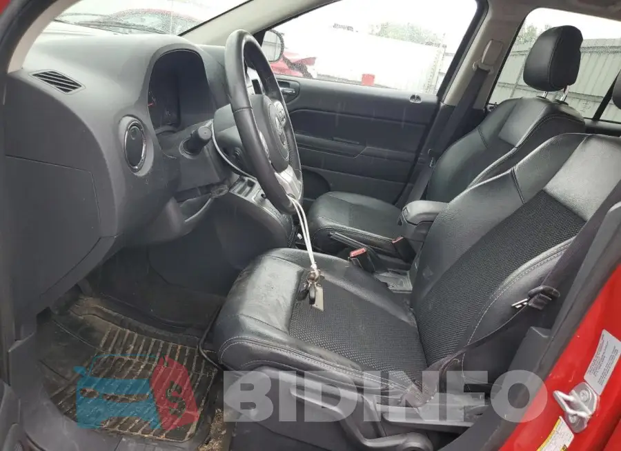 1C4NJDBB5HD128215 Photo# 7