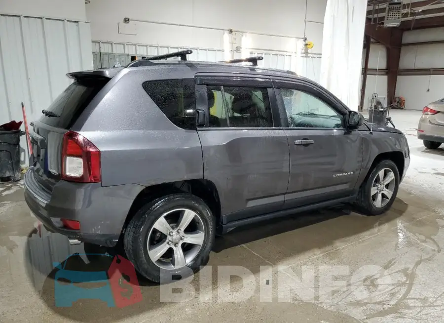 1C4NJDEB7HD177122 Photo# 3