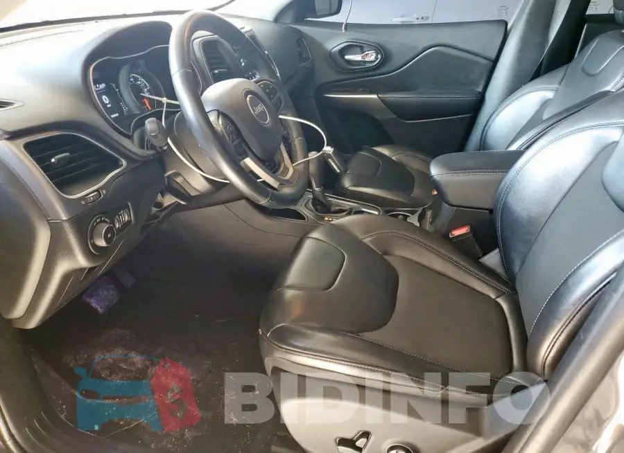 1C4PJLLB3KD184565 Photo# 7