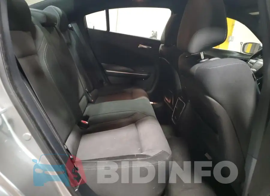 2C3CDXHG6GH132010 Photo# 10