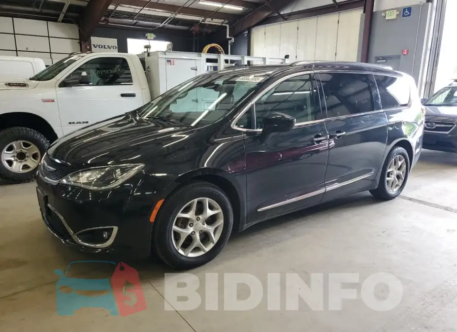 2C4RC1EG7HR684427 Photo# 1