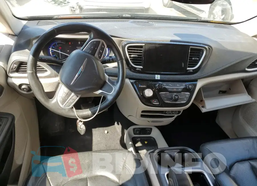 2C4RC1L72MR599413 Photo# 8